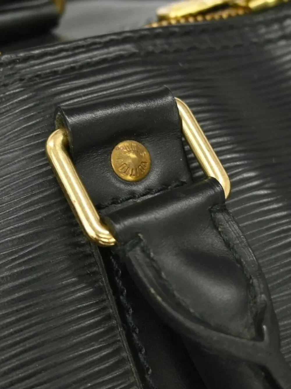 LOUIS VUITTON BLACK EPI KEEPALL 55 HANDBAG
